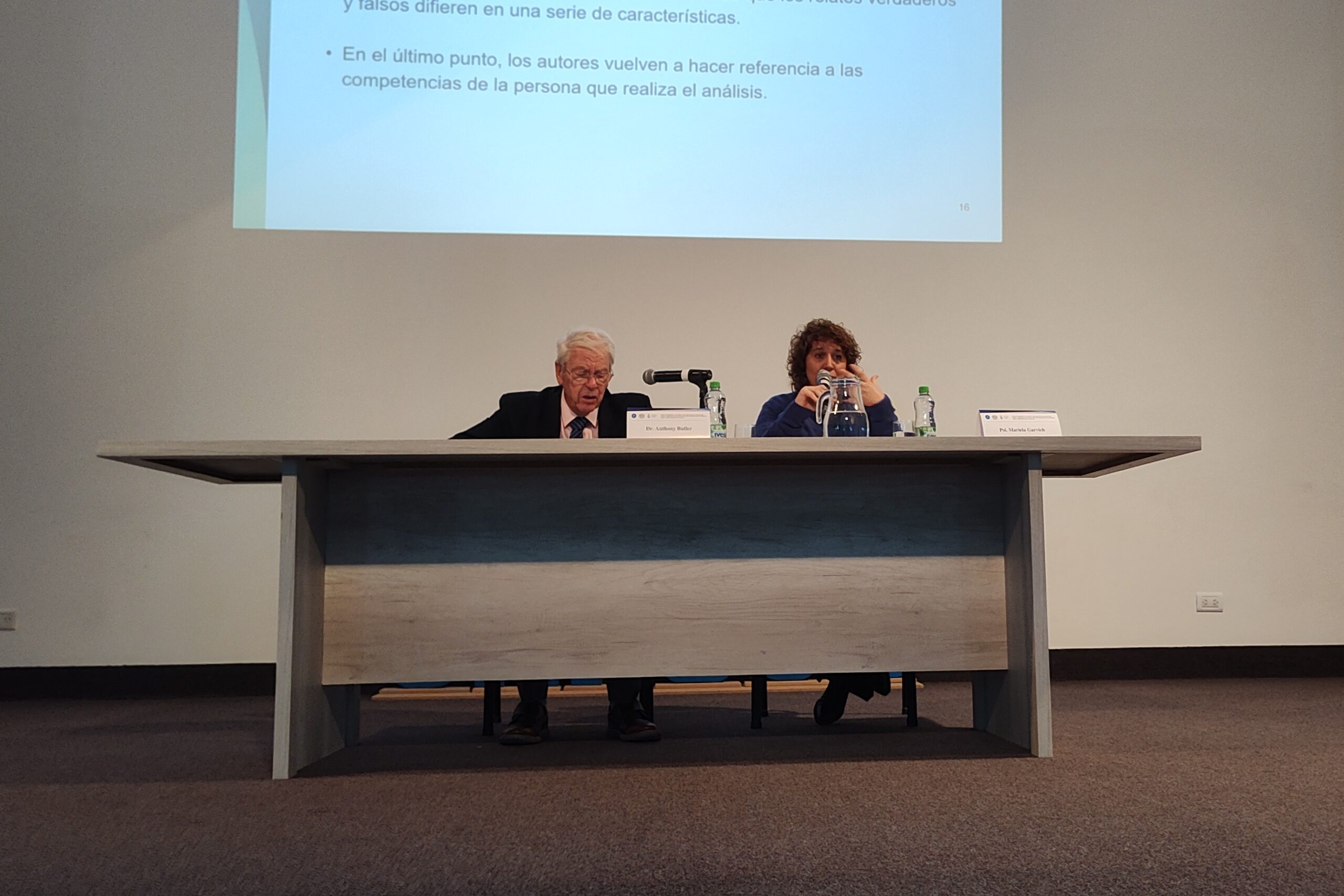 Planificación pericial y evidencia digital: el aporte internacional del Dr. Tony Butler en el Congreso de APFRA
